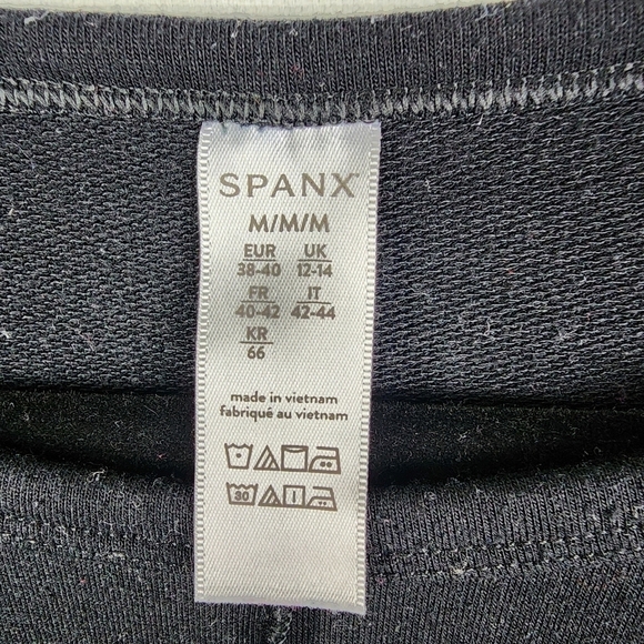 Spanx Top Womens Black Relaxed Dolman Sleeve Stretch Sweater Knit Comfort Size M - Picture 3 of 6